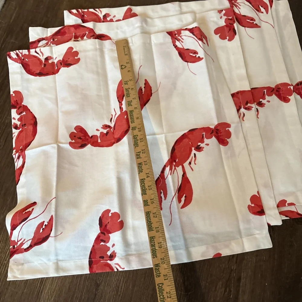 Kate Spade Lobster Fete Cotton 4 Napkins 2 Placements MINT New England Summer